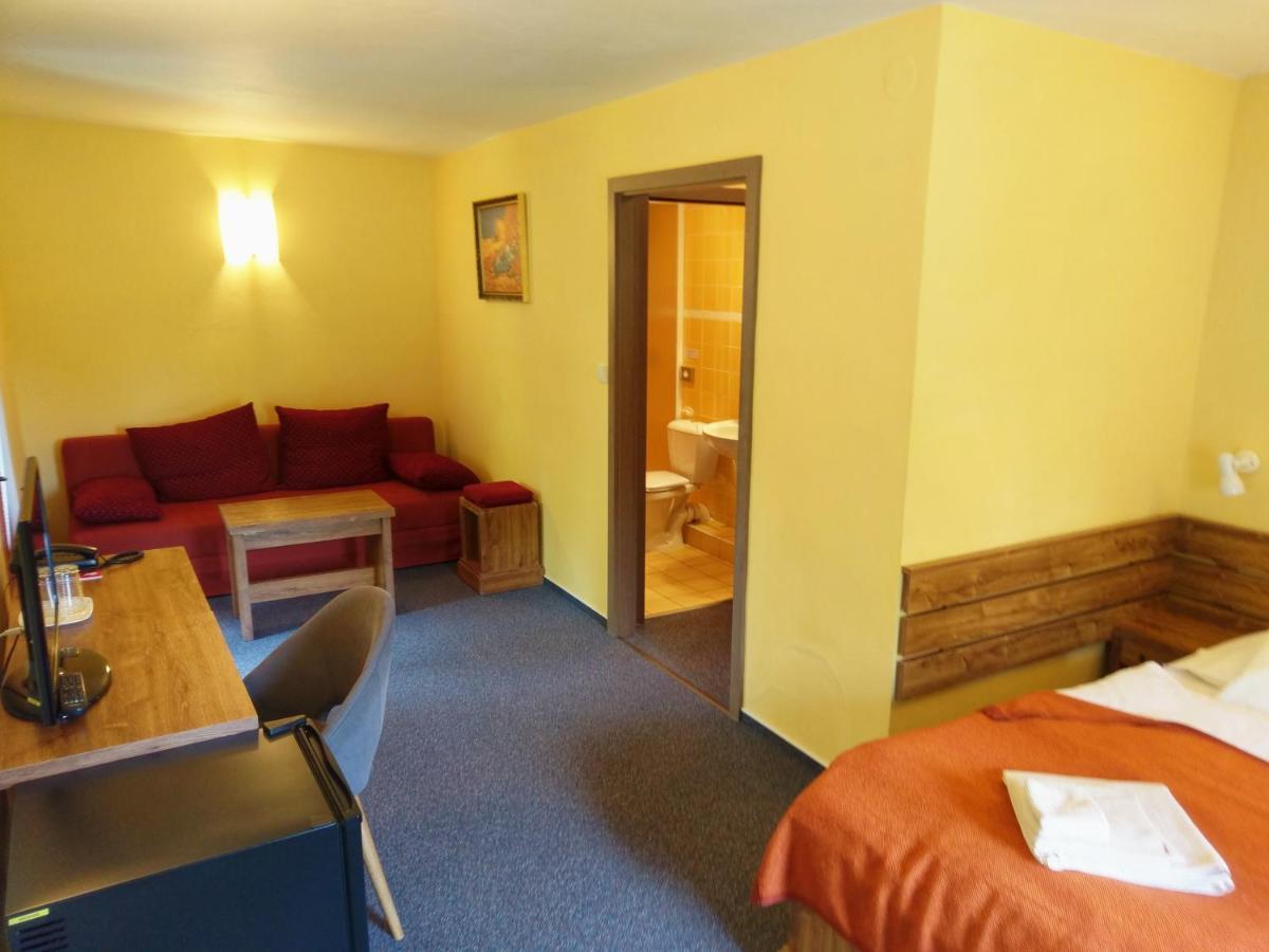 Hotel A Hostinec Talsky Mlyn Žďár nad Sázavou Extérieur photo